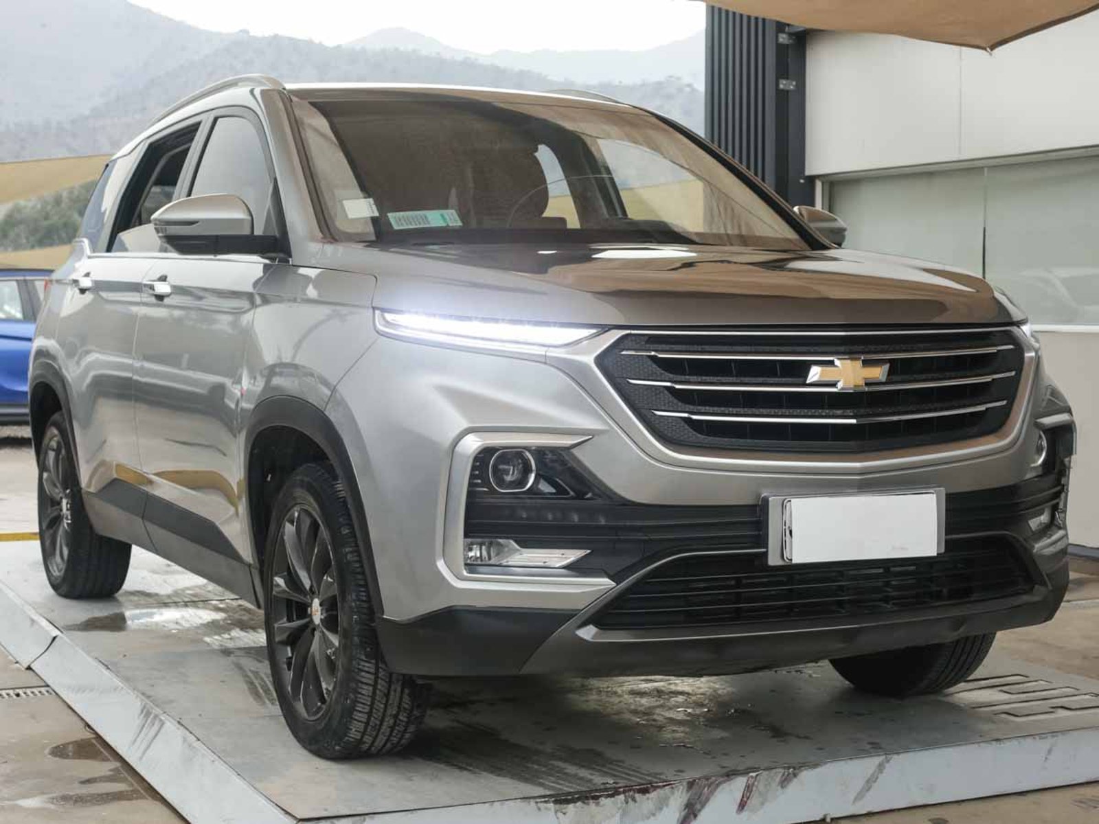 Chevrolet CAPTIVA LTZ 1.5 2023 - Foto 2 de 8