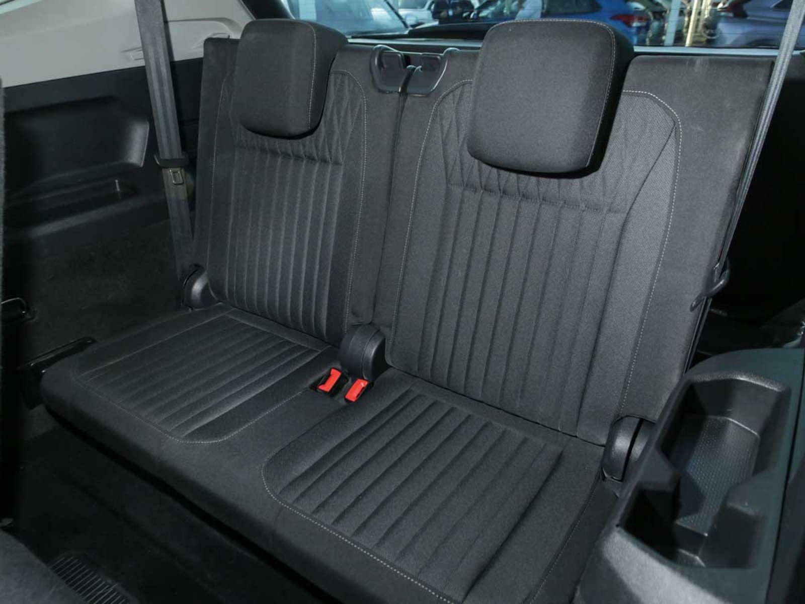 VOLKSWAGEN TIGUAN COMFORTLINE AUT 2023 - Imagen 12 de 14