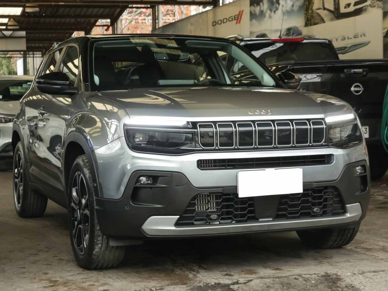 JEEP JEEP AVENGER SUMMIT 1.2T H DDCT6 FWD 2026 - Imagen 3 de 14