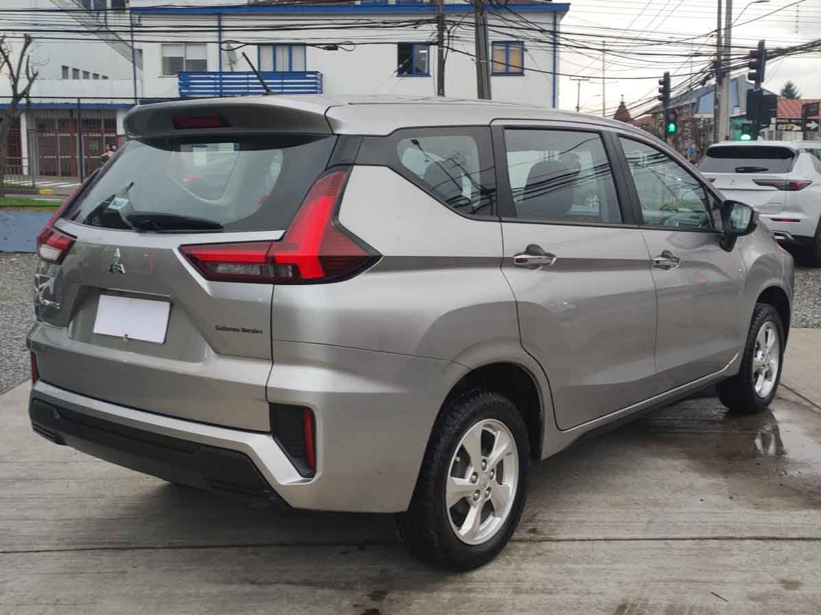 Mitsubishi XPANDER MT GL 2024 - Foto 4 de 8