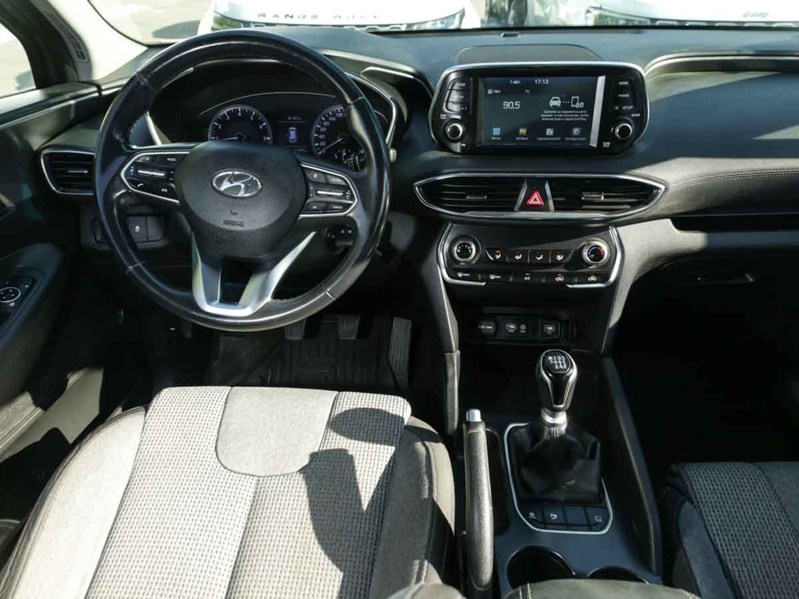 HYUNDAI SANTA FE  4X2 2019 - Imagen 12 de 13