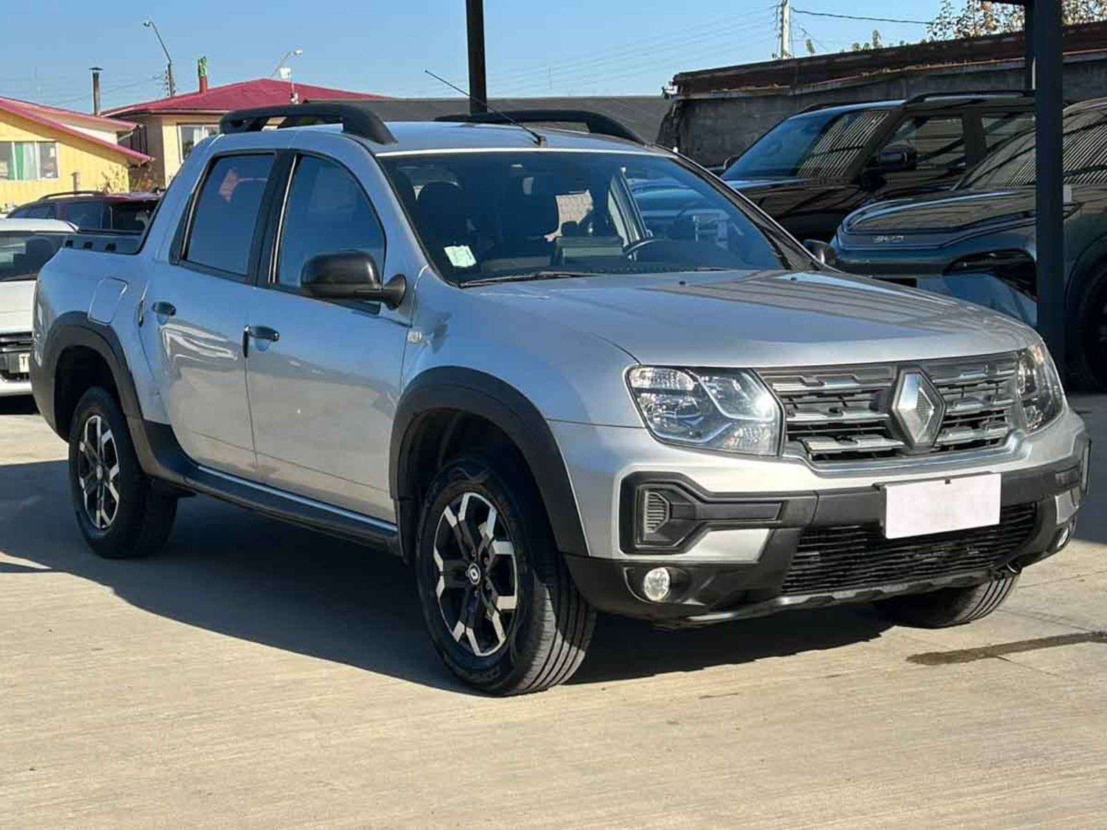 Renault OROCH 1.3 AUT 2023 - Foto 2 de 8