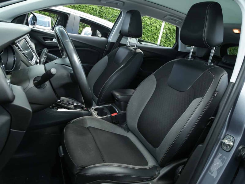 Opel GRANDLAND TD AT8 1.5 AUT 2021 - Imagen 7 de 8