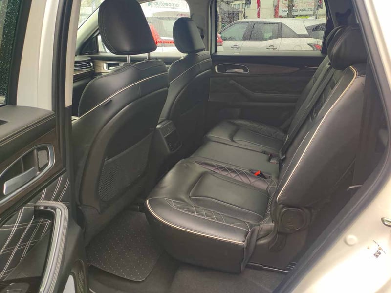 Exeed EXEED VX 2.0T DCT UNLIMITED AWD 2024 - Imagen 6 de 8