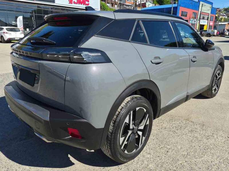 Peugeot 2008 ALLURE 130 1.2 2024 - Imagen 3 de 8