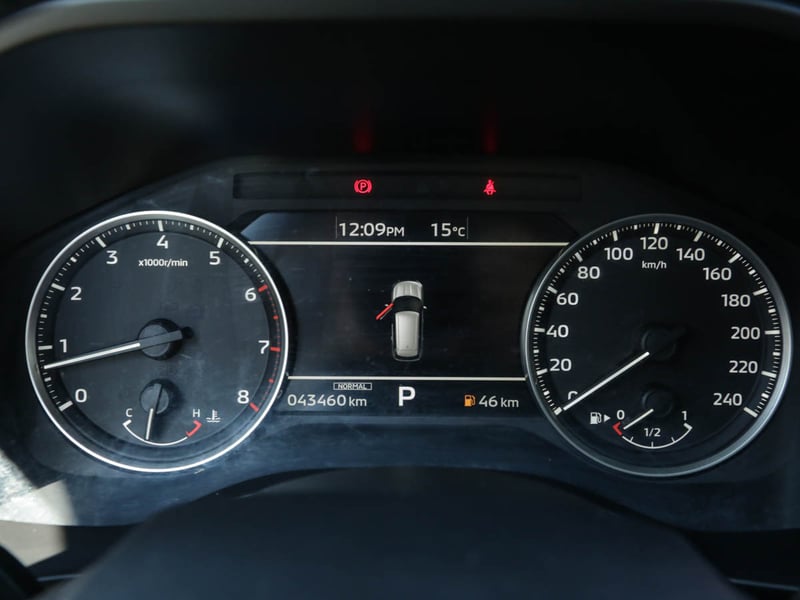 Mitsubishi OUTLANDER GLX 2.5 AUT 2023 - Imagen 5 de 8