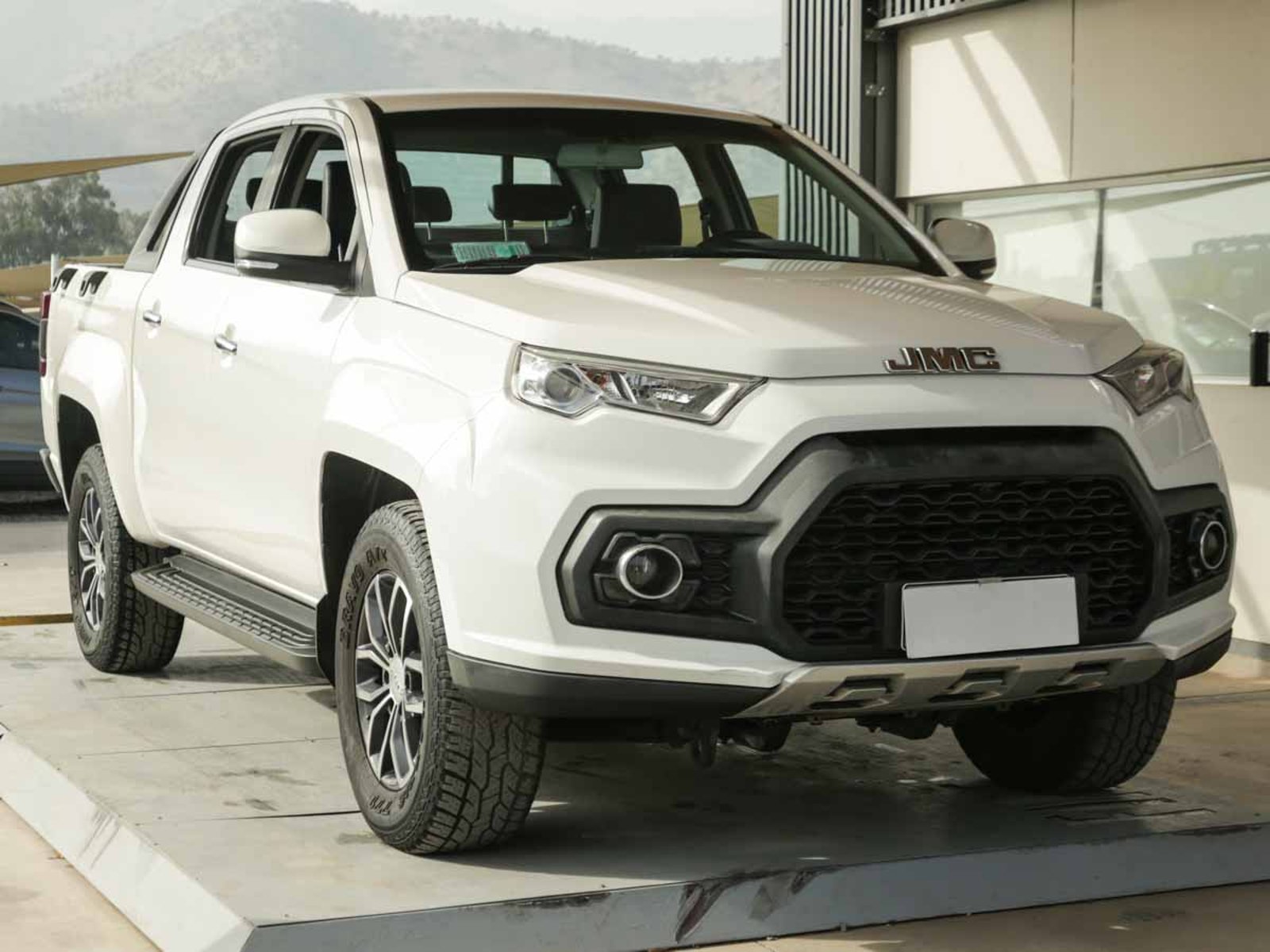 JMC VIGUS PLUS 4X4 2022 - Foto 2 de 8