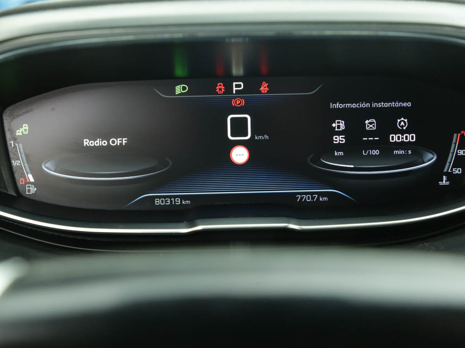 Peugeot 5008 GT LINE 1.6 AUT 2018 - Foto 5 de 9