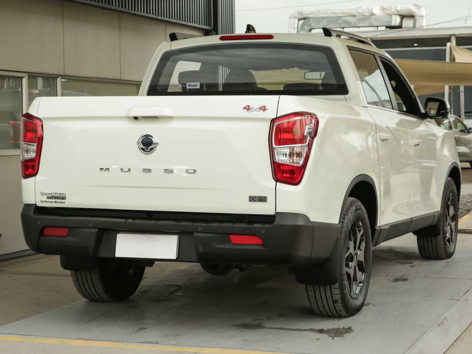 SsangYong MUSSO LIMITED 2.2 TD 6AT 4WD 6B 2026 - Imagen 4 de 8