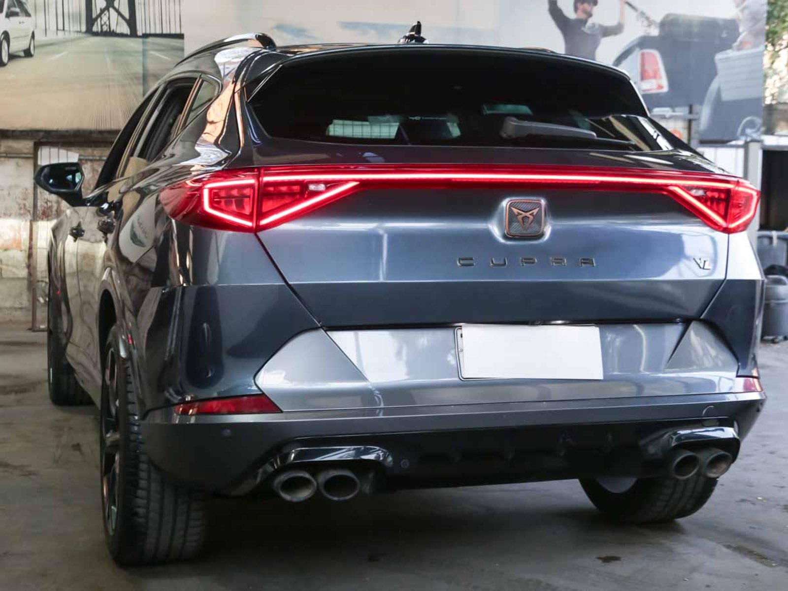 CUPRA FORMENTOR 4DRIVE 4X4 2.0 AUT 2024 - Foto 3 de 8
