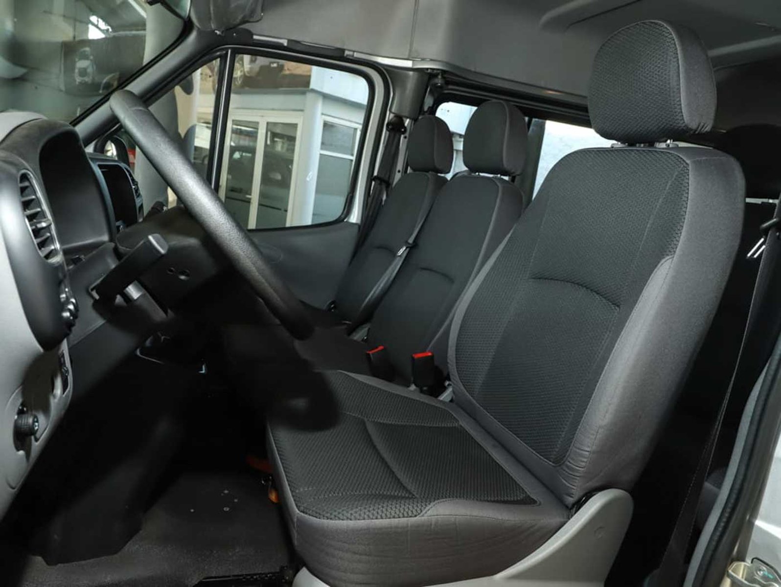 JMC TOURING MINIBUS 2025 - Imagen 9 de 14