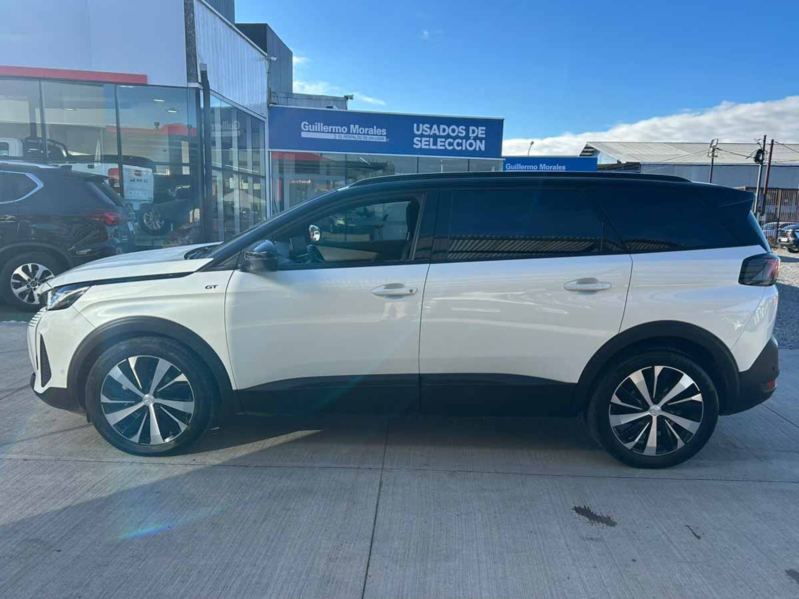 PEUGEOT 5008 GT BLACK PACK BLUEHDI 130 EAT8 2024 - Imagen 16 de 16