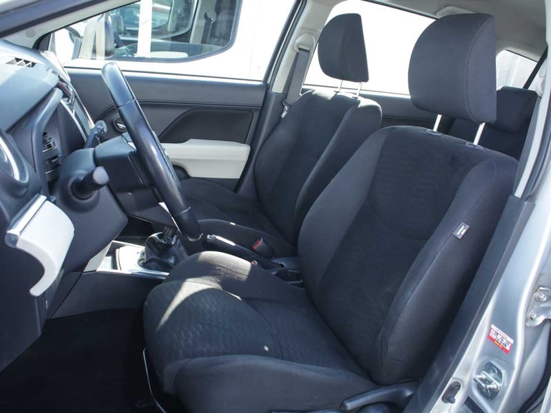 Toyota RUSH 1.5 MT 2022 - Imagen 6 de 8