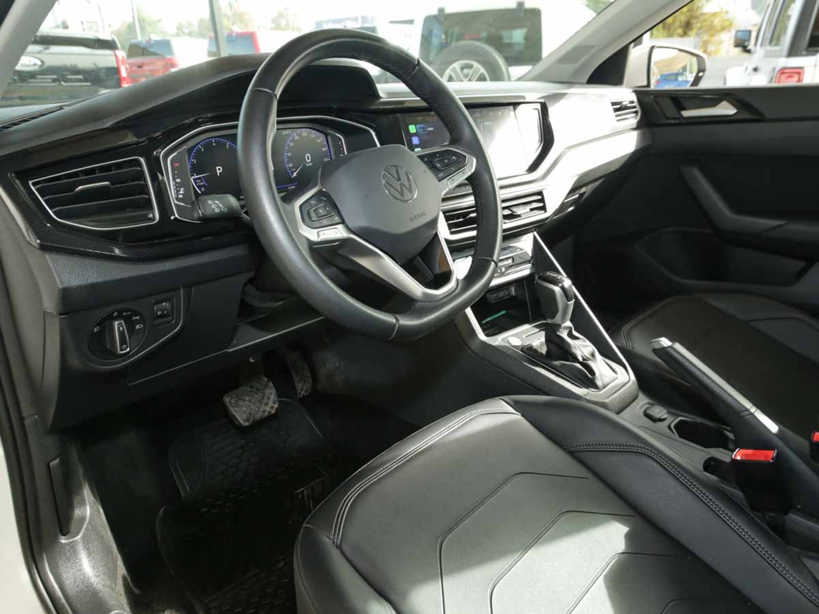 Volkswagen VIRTUS TSI 1.0 AUT 2026 - Imagen 6 de 8