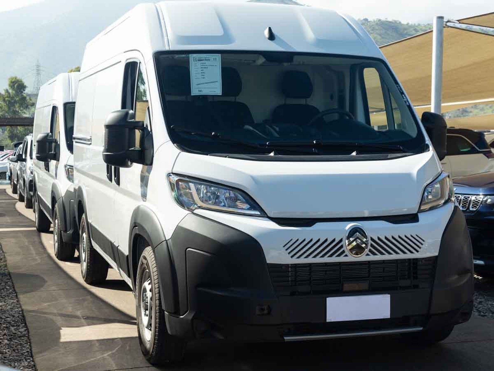 Citroën JUMPER MCA L2H2 DIESEL 140HP MT 2026 - Foto 2 de 8