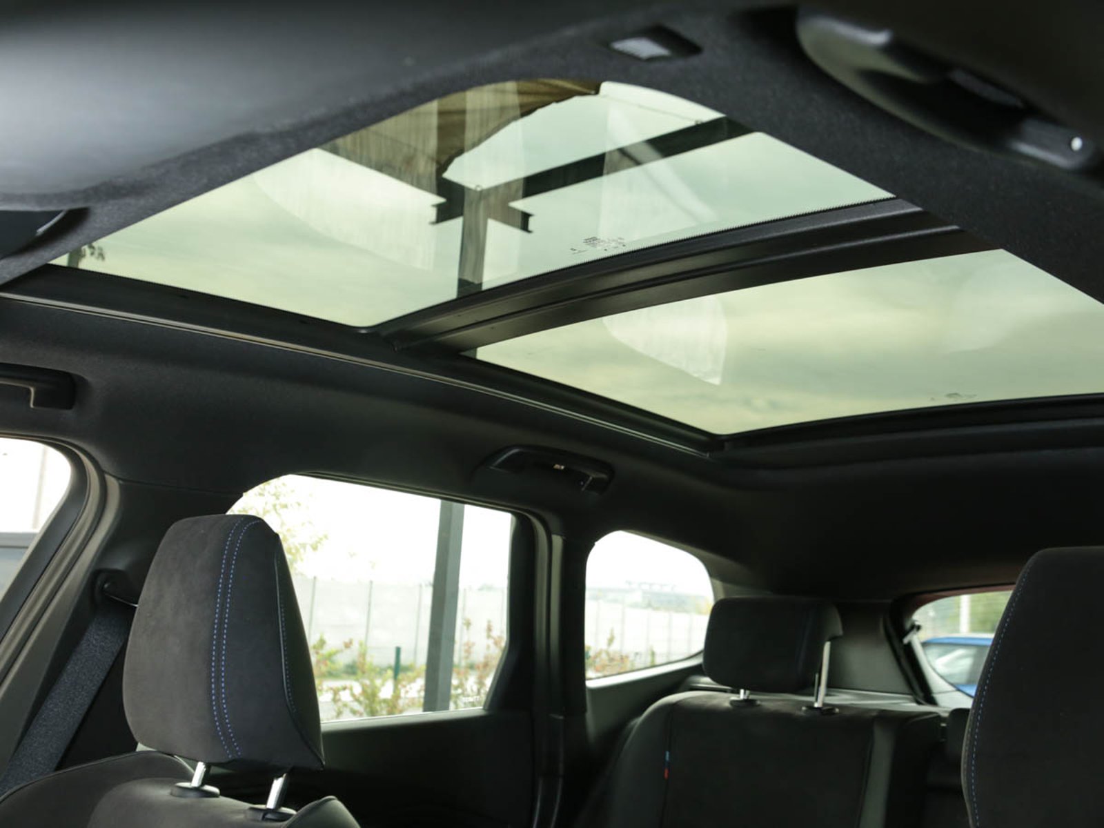 BMW X1 XDRIVE 2.0 AUT 2023 - Imagen 14 de 14