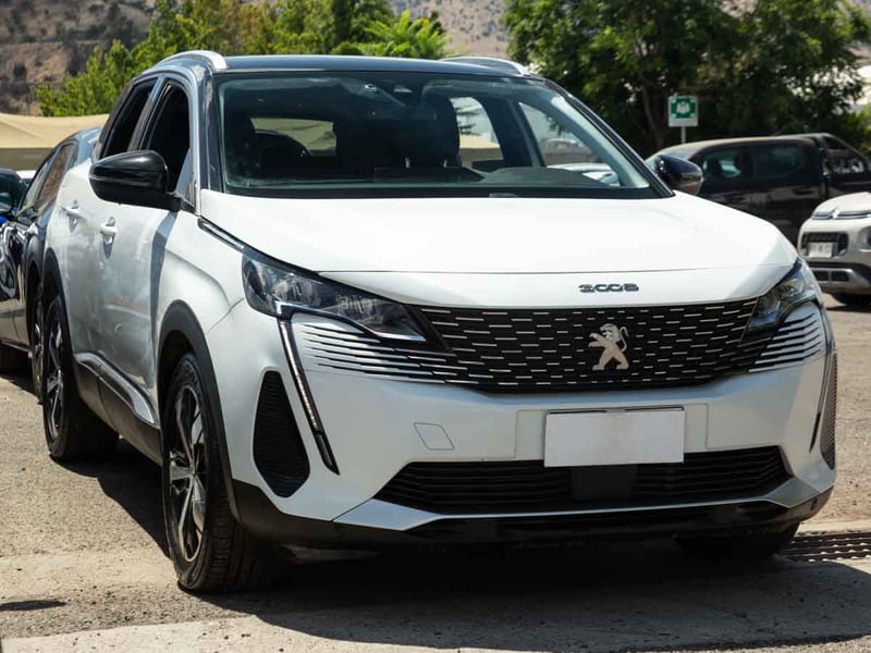 Peugeot 3008 ALLURE PACK BLUEHDI 130 EAT8 2024 - Imagen 3 de 13