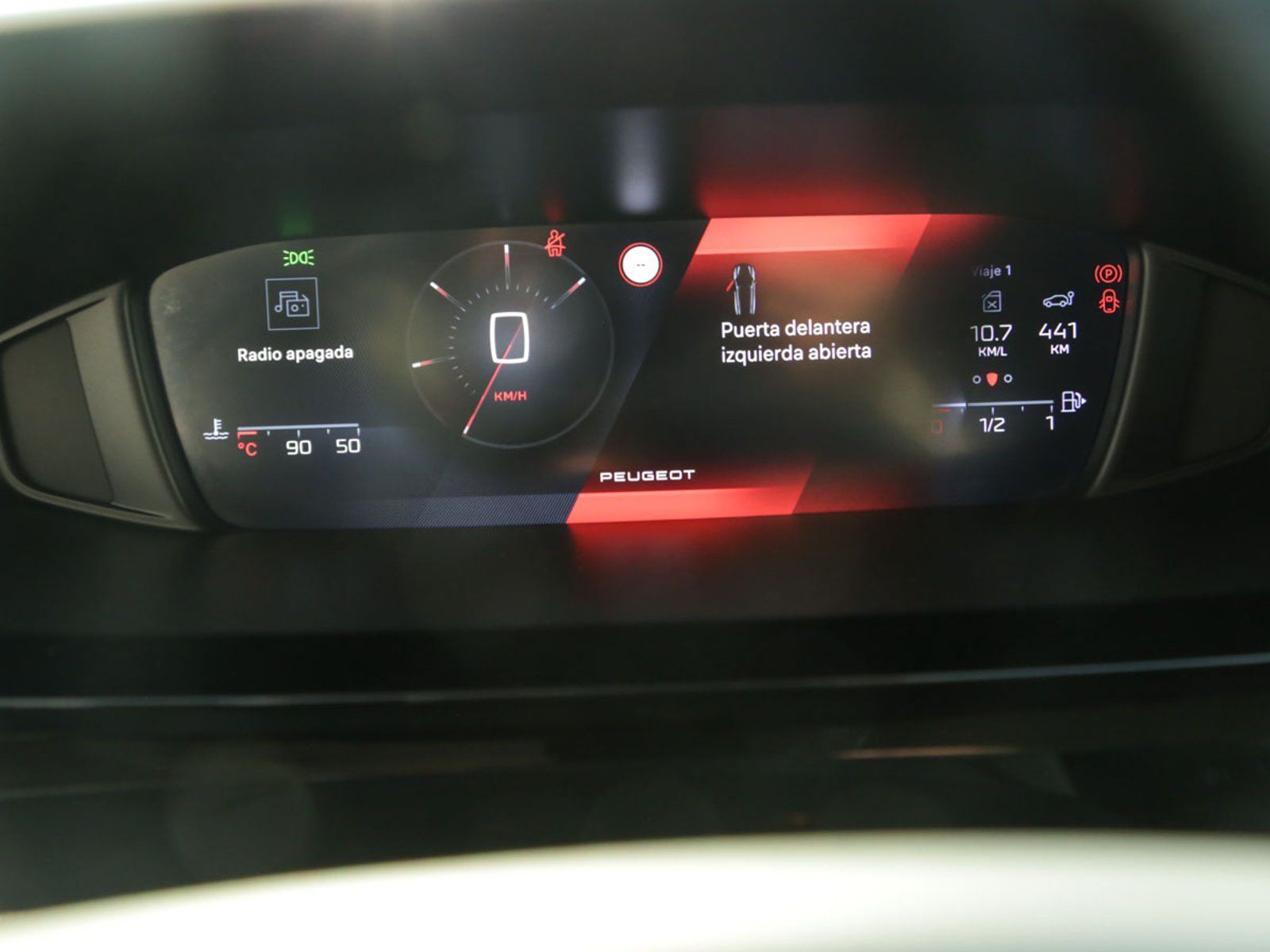 PEUGEOT 308 ALLURE PURETECH 130 MT 2023 - Imagen 7 de 13