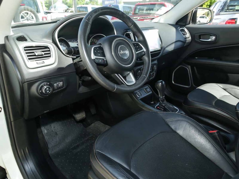 Jeep COMPASS LONGITUDE 2.4 AT 2018 - Imagen 6 de 8