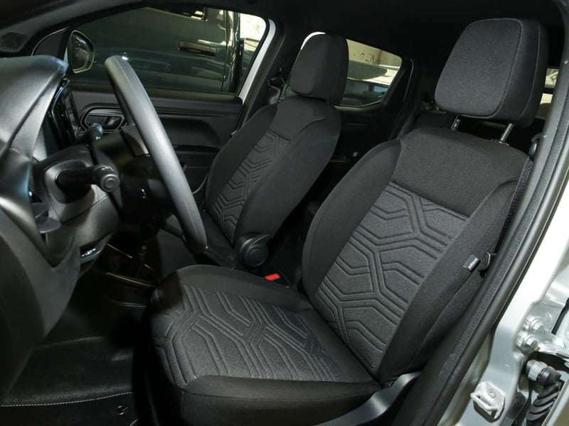RAM 700 BIGHORN CREW CAB 1.3 MT 2026 - Imagen 7 de 8