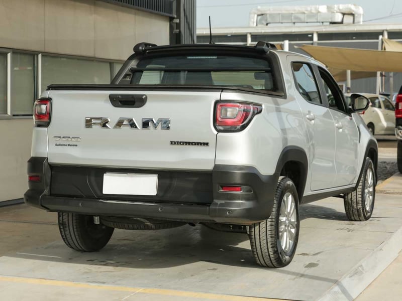 RAM 700 BIG HORN CD 1.3 MT 6B 2026 - Imagen 6 de 14