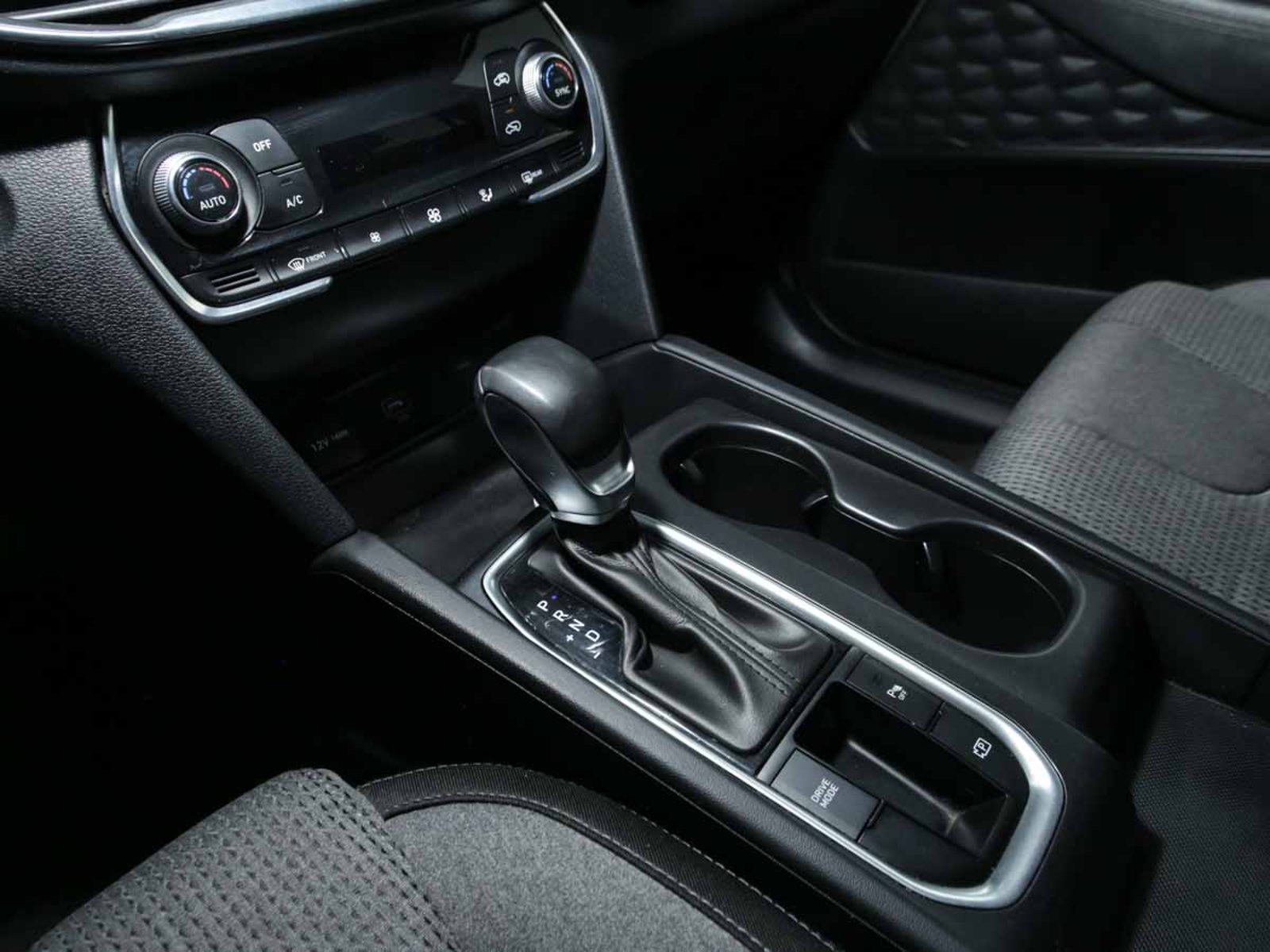 HYUNDAI SANTA FE DM 2.2 CRDI GLS 2WD AT 2023 - Imagen 9 de 14