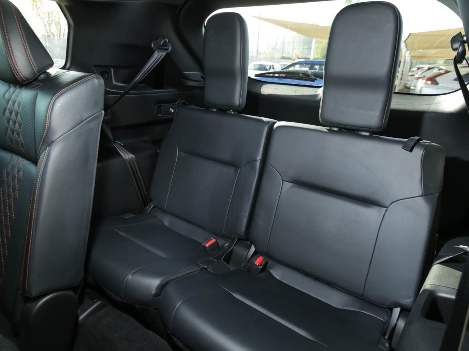MITSUBISHI OUTLANDER 4X4 GLS 2023 - Imagen 12 de 13
