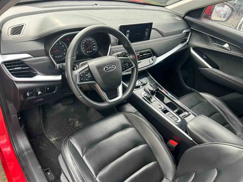 JAC JS8 LUXURY 1.5 2023 - Imagen 8 de 16