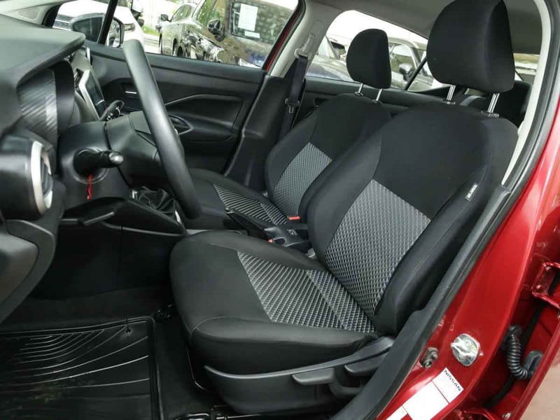 Nissan VERSA SENSE 1.6 2023 - Imagen 7 de 8