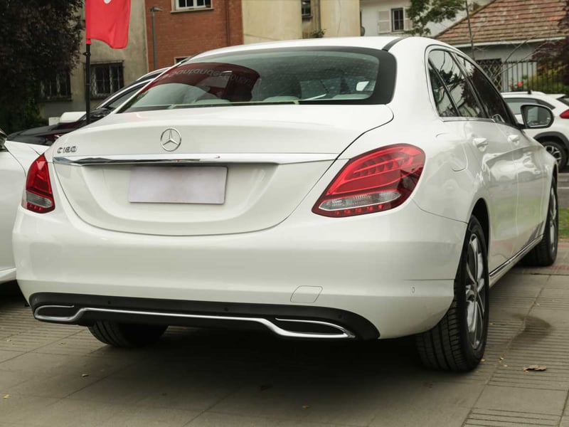 Mercedes-Benz C 180 2018 - Imagen 4 de 8