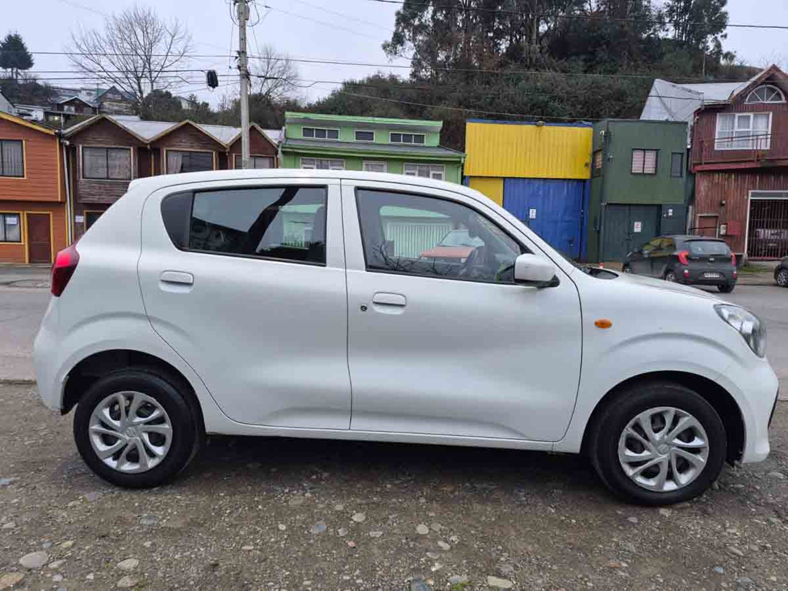SUZUKI CELERIO GLX HB 1.0 2024 - Imagen 12 de 13