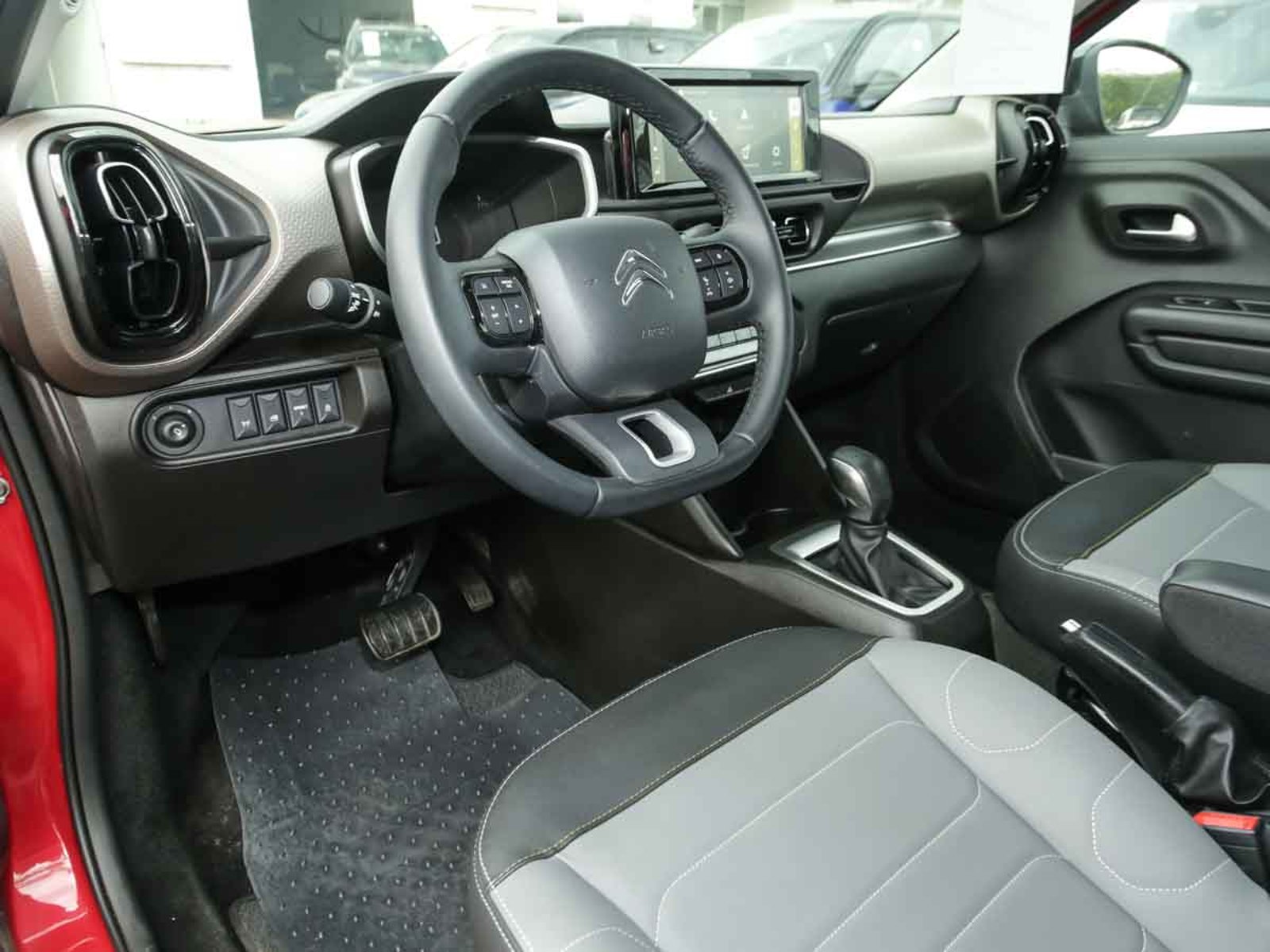 CITROEN BASALT SHINE TURBO 125HP AT 2026 - Imagen 7 de 12