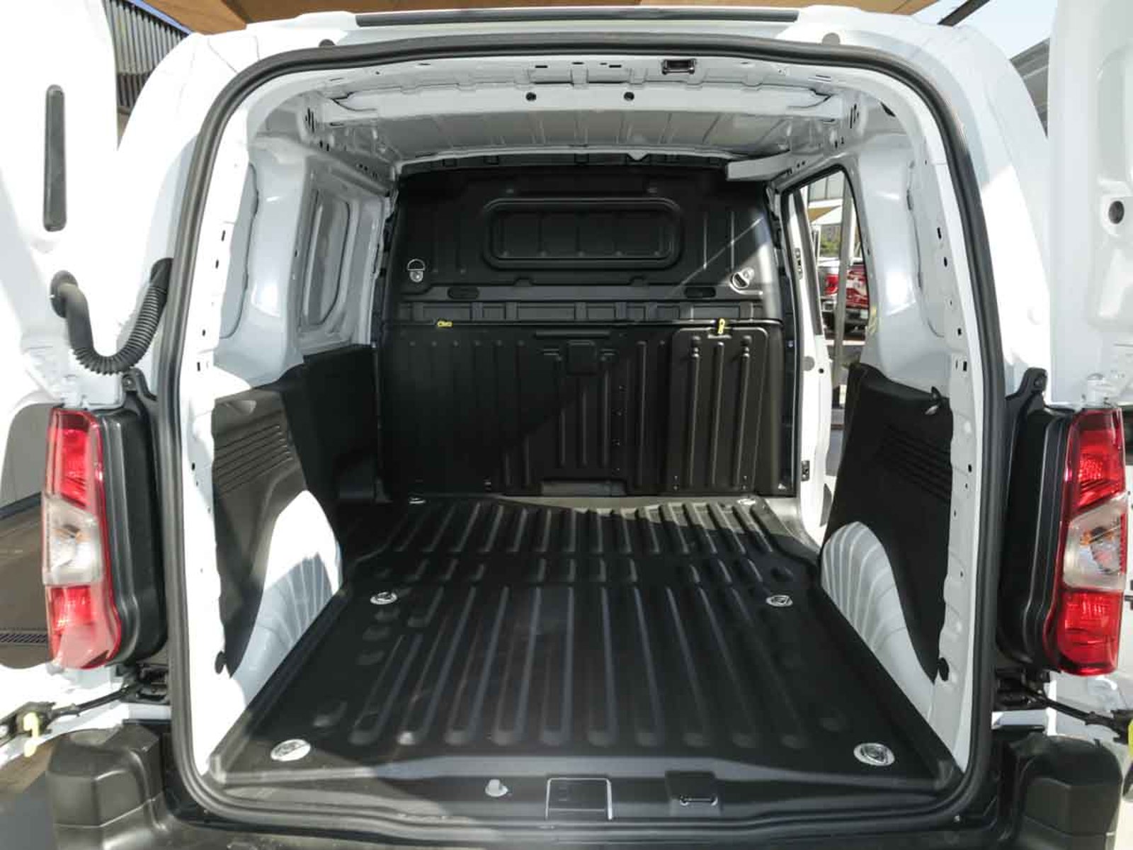 Peugeot PARTNER L1 1.5 2026 - Imagen 8 de 8