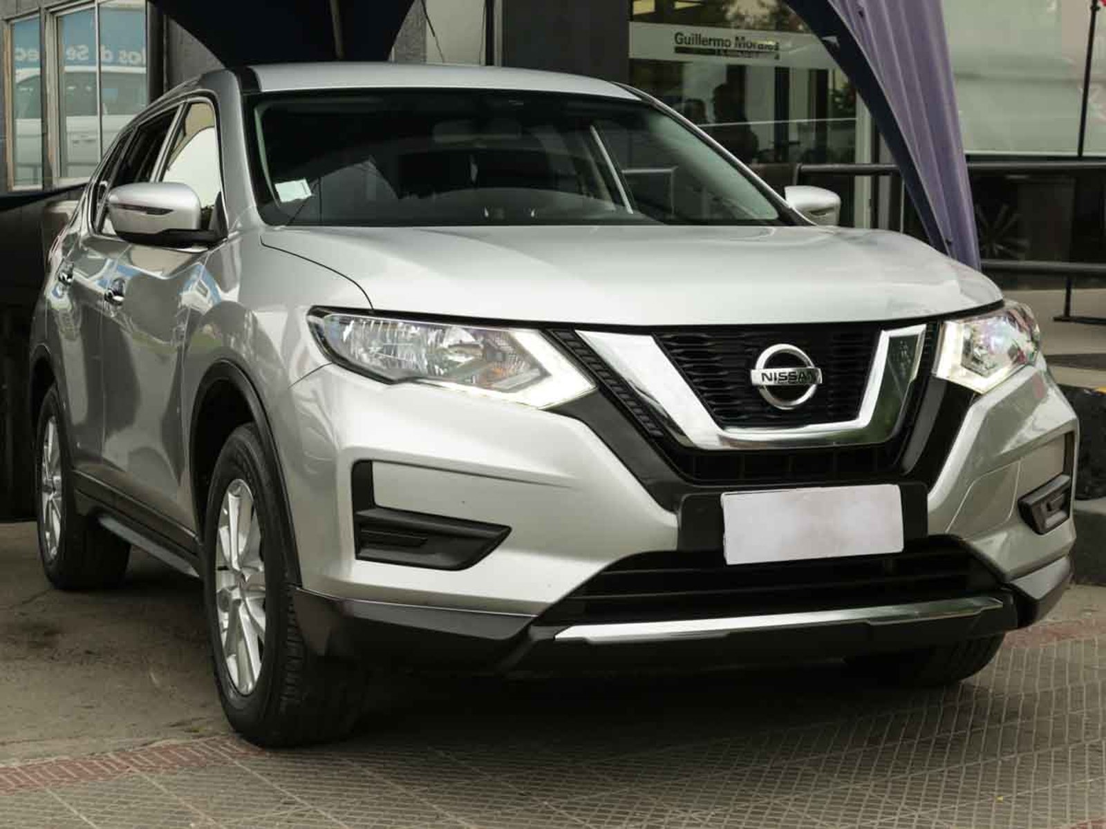 Nissan X TRAIL 2.5 AUT 2020 - Foto 2 de 9