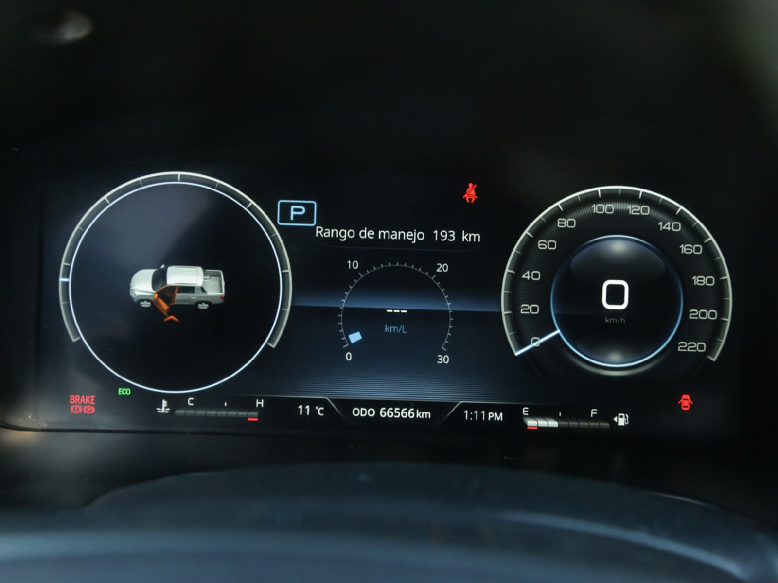 SSANGYONG NEW GRAND MUSSO LIMITED PLUS 2.2TD 6AT 4WD 2023 - Foto 5 de 8