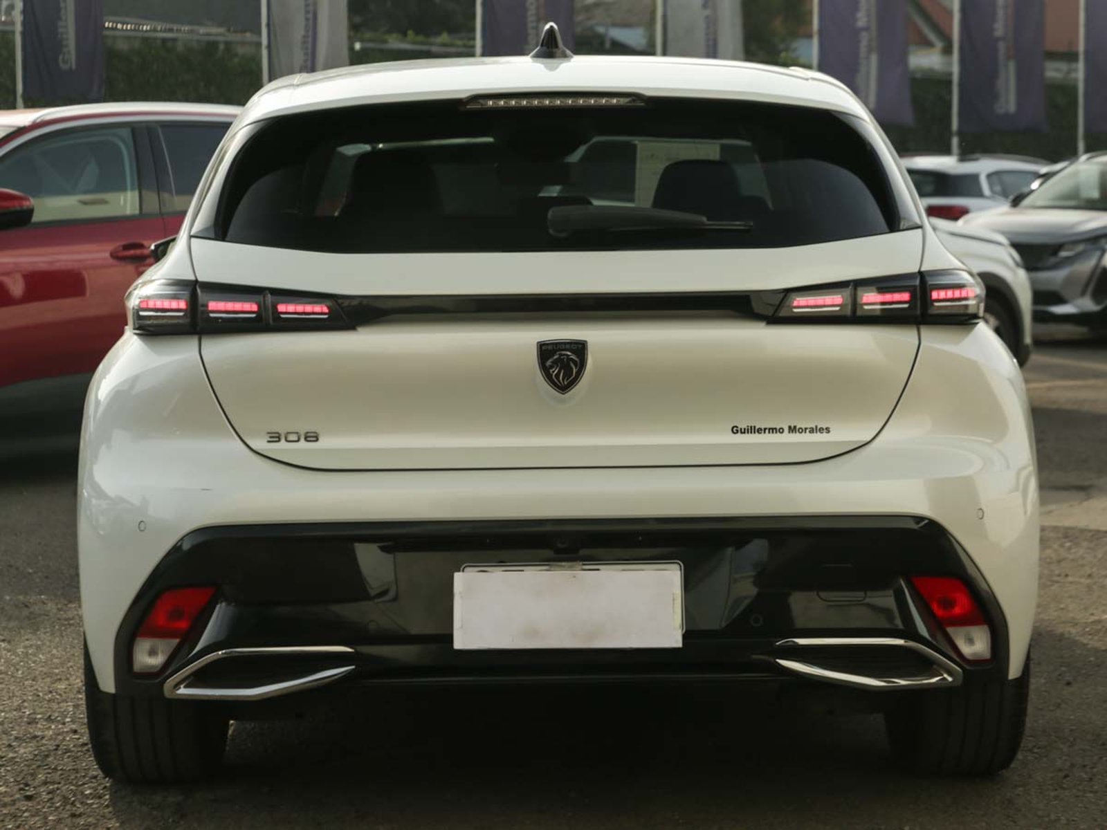 PEUGEOT 308 ALLURE PACK BLUE HDI 130 EAT8 2023 - Imagen 5 de 13