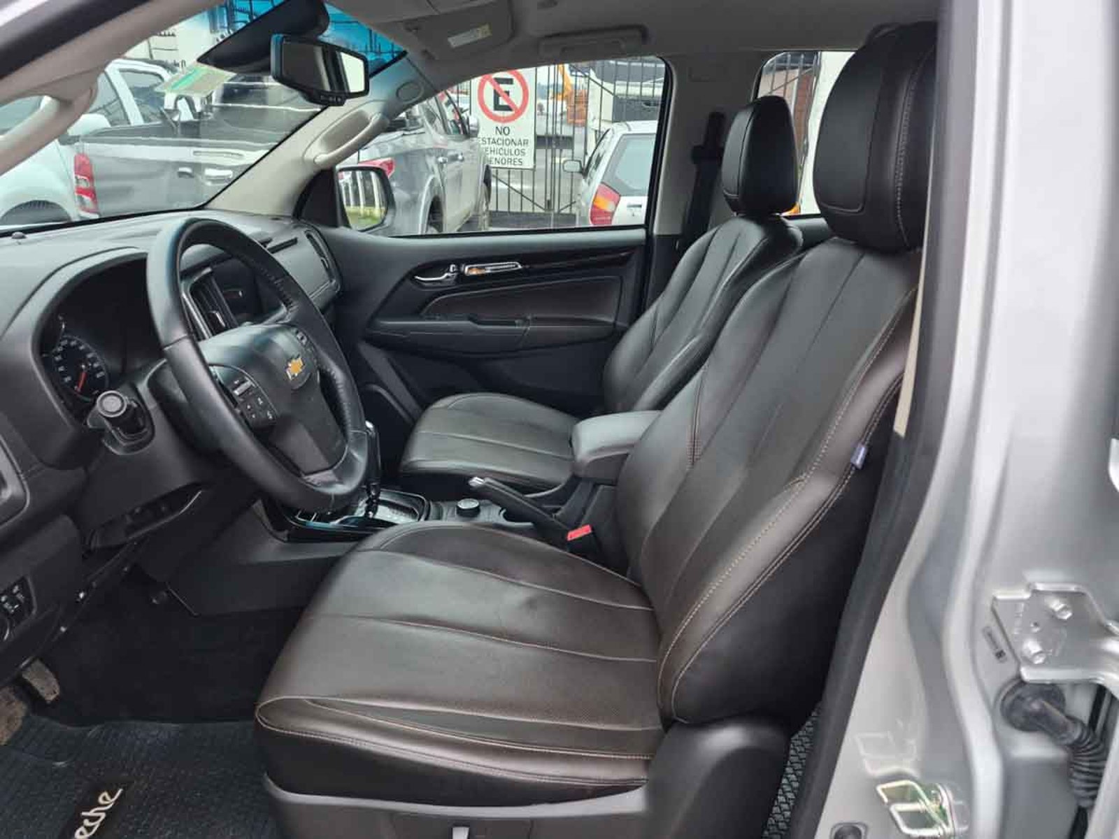 Chevrolet COLORADO High Country 4x4 2.8 AT 2022 - Imagen 7 de 8