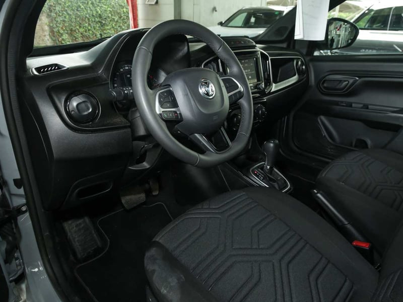 RAM 700 BIGHORN CREW CAB 1.3 CVT 2026 - Imagen 6 de 8