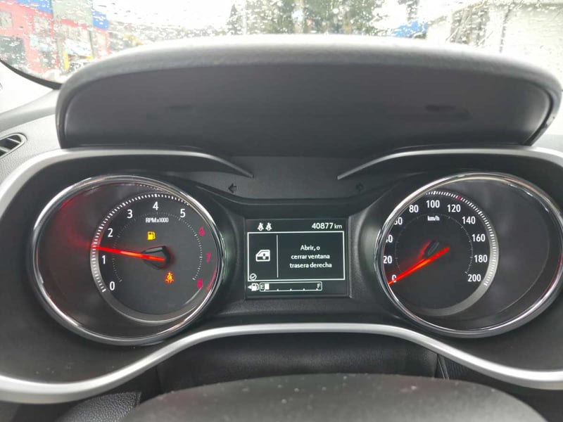 Chevrolet TRACKER 1.2T LTZ 2023 - Imagen 5 de 8