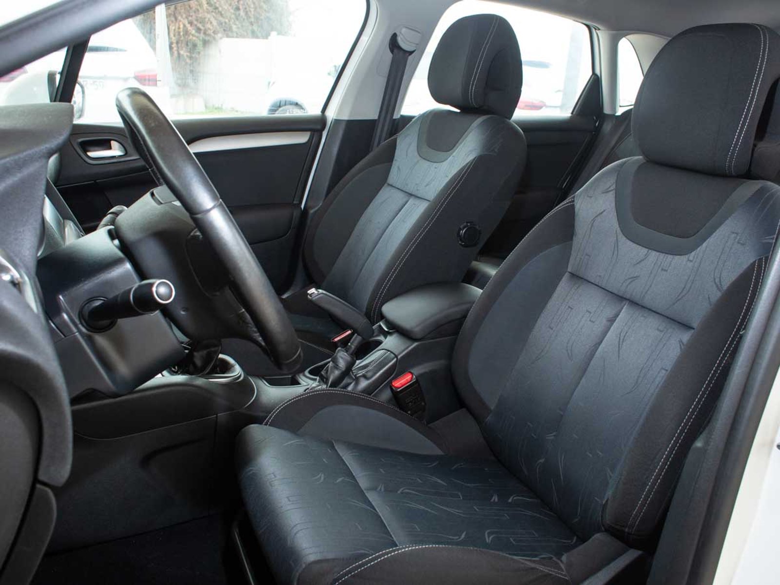 Citroën C4 2016 - Imagen 7 de 8