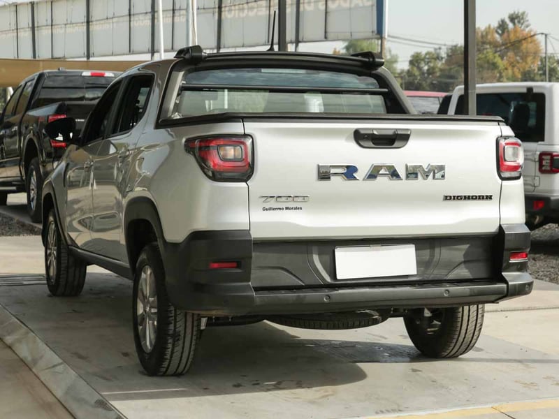 RAM 700 BIG HORN CD 1.3 MT 6B 2026 - Imagen 4 de 14