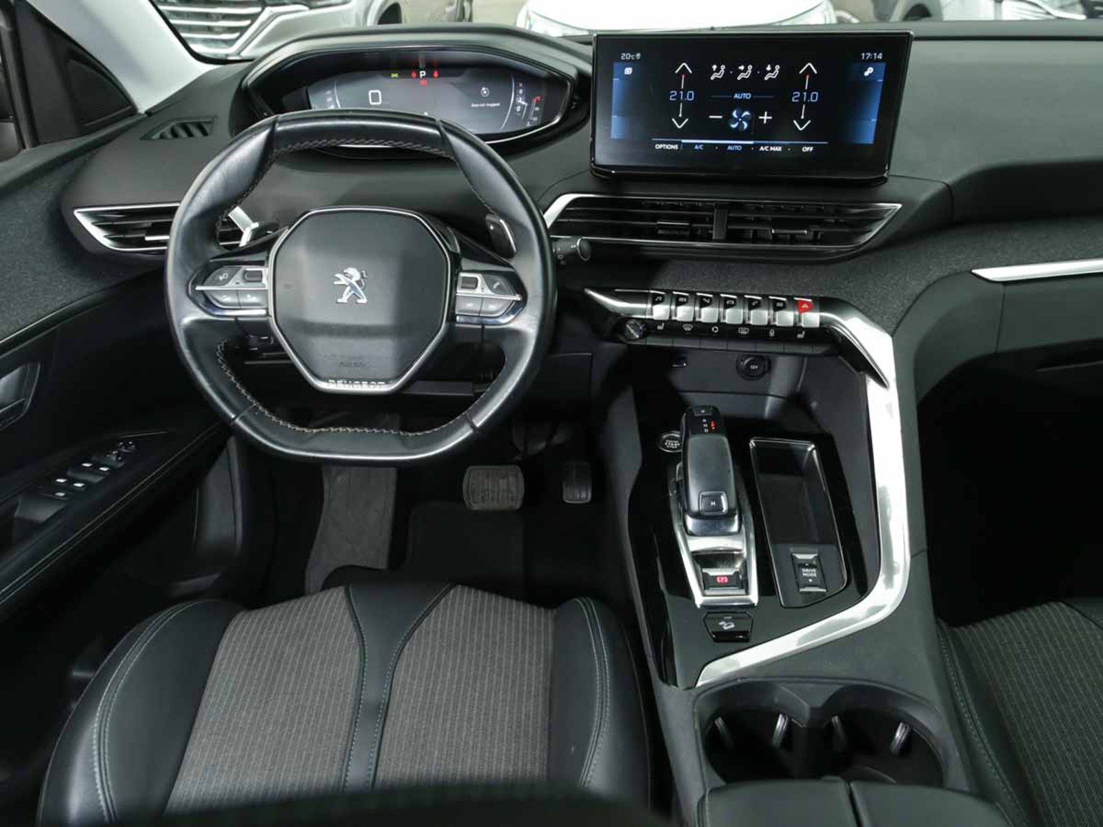 PEUGEOT 3008 ALLURE BLUEHDI 130 EAT8 2022 - Imagen 12 de 13