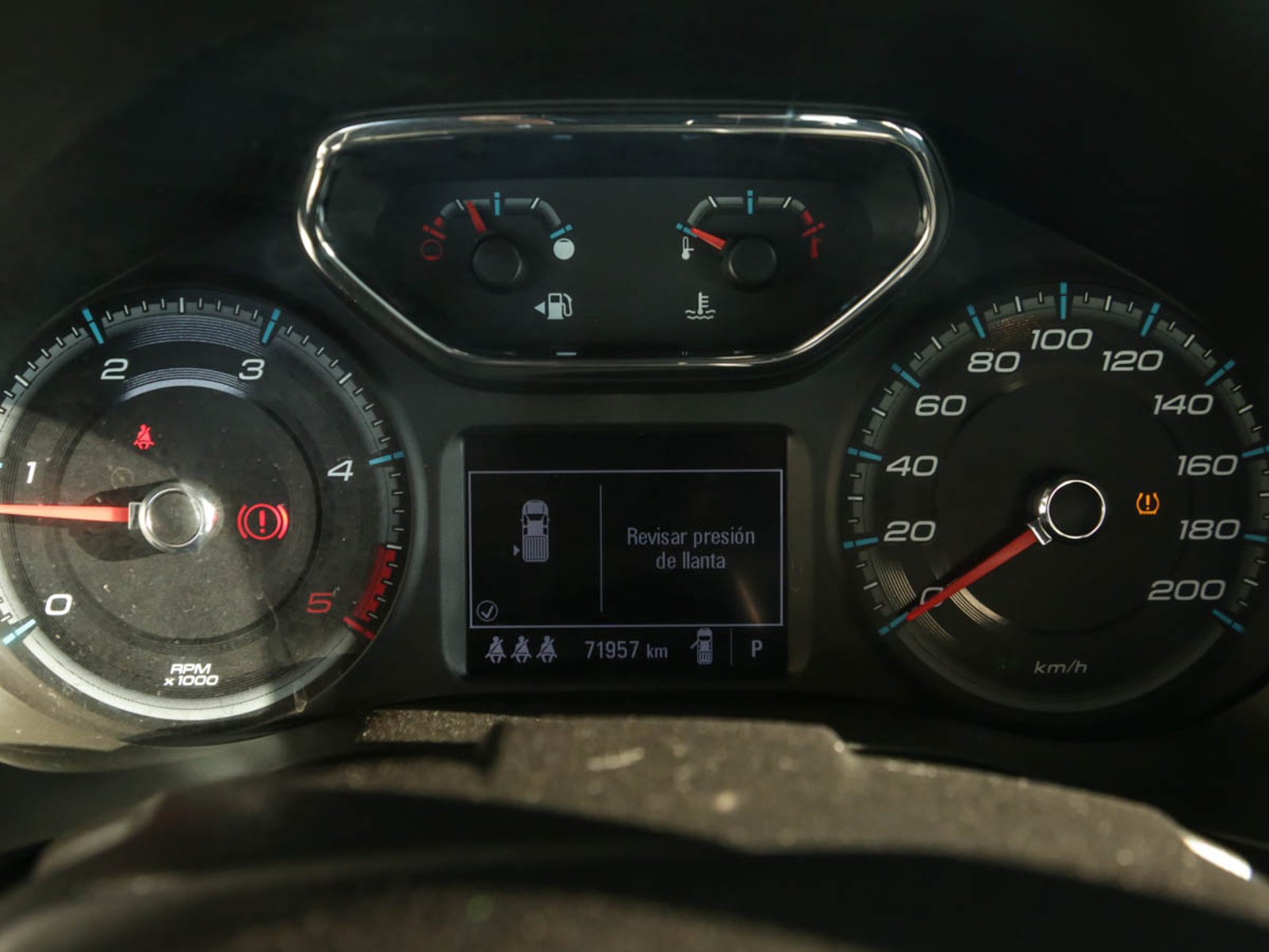 Chevrolet COLORADO High Country 4x4 2.8 AT 2022 - Imagen 5 de 8