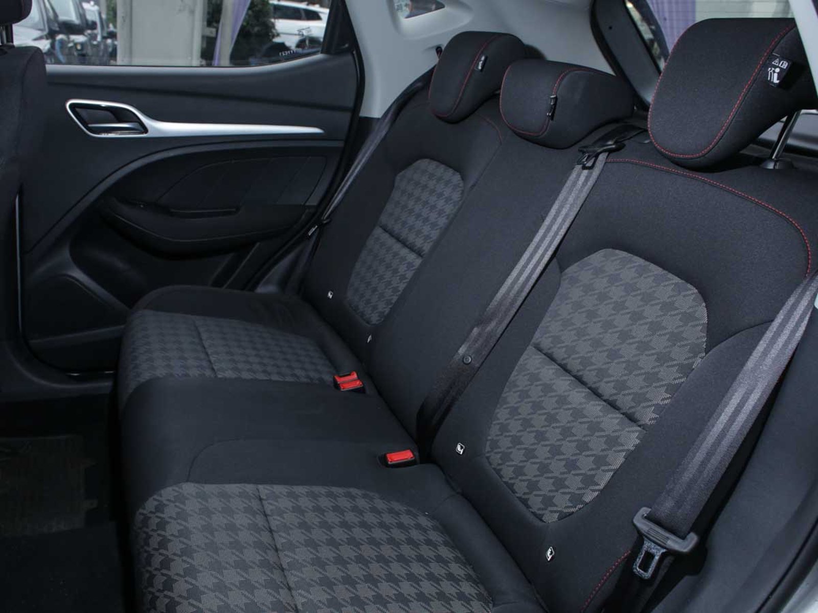MG ZX 1.5 2025 - Imagen 8 de 8
