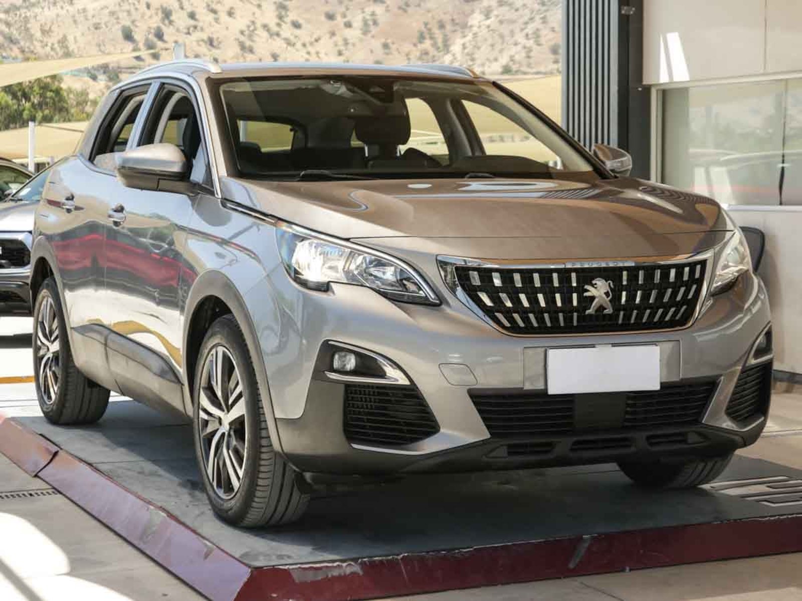 Peugeot 3008 ALLURE BLUEHDI 130 EAT8 2019 - Foto 3 de 20