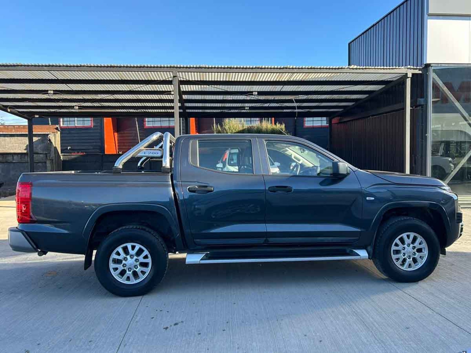 MITSUBISHI NEW L200 WORK XR E6 2025 - Imagen 16 de 16