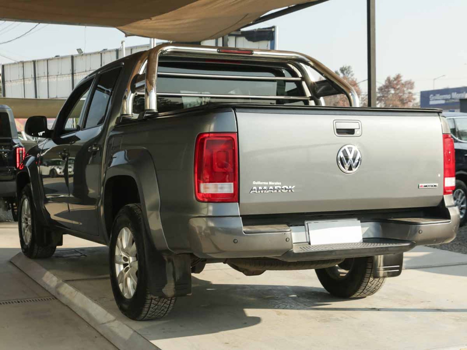 VOLKSWAGEN AMAROK TRENDLINE 4X4 2.0 TDI 180 HP 2021 - Foto 3 de 8