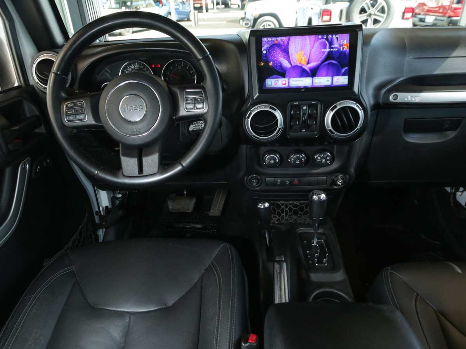 JEEP WRANGLER UNLIMITED 4X4 3.6 AUT 2016 - Imagen 12 de 13