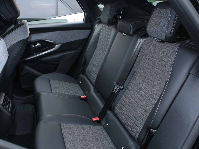 Peugeot NEW 3008 ALLURE HYBRID 136HP AT 2026 - Imagen 8 de 8