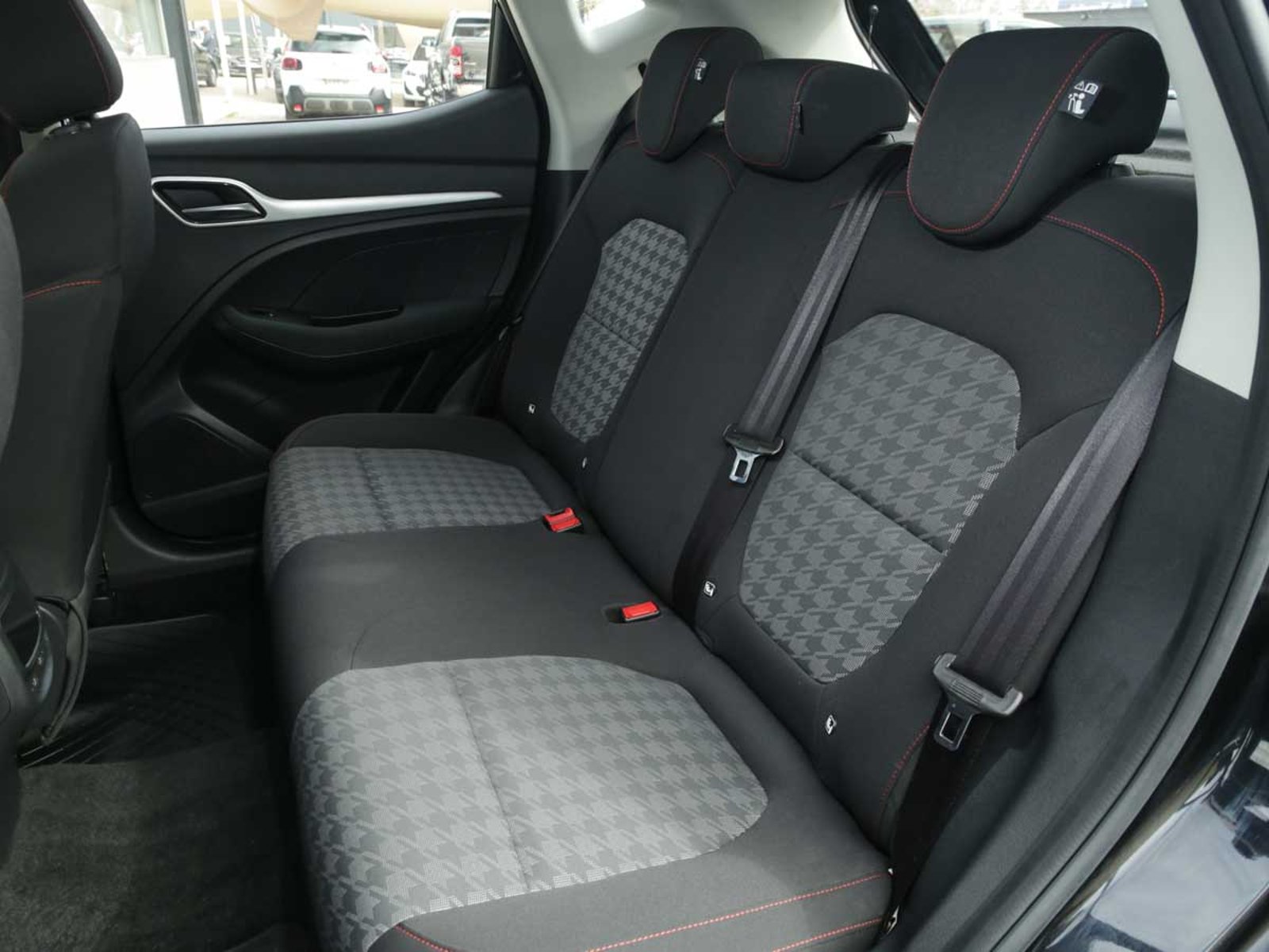 MG ZX 1.5 2024 - Imagen 8 de 8